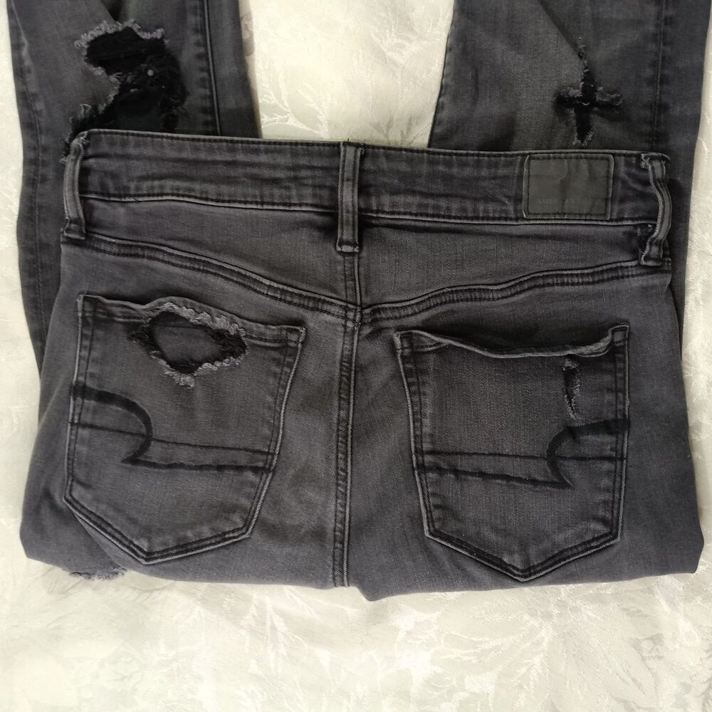 American Eagle Jeans 6 Black Distressed Super Stretch X Skinny Hi-Rise Jeggings